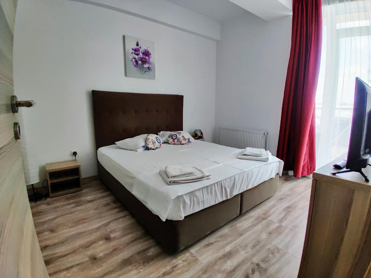 Summerland Beach&Sun Apartments Mamaia Exteriör bild