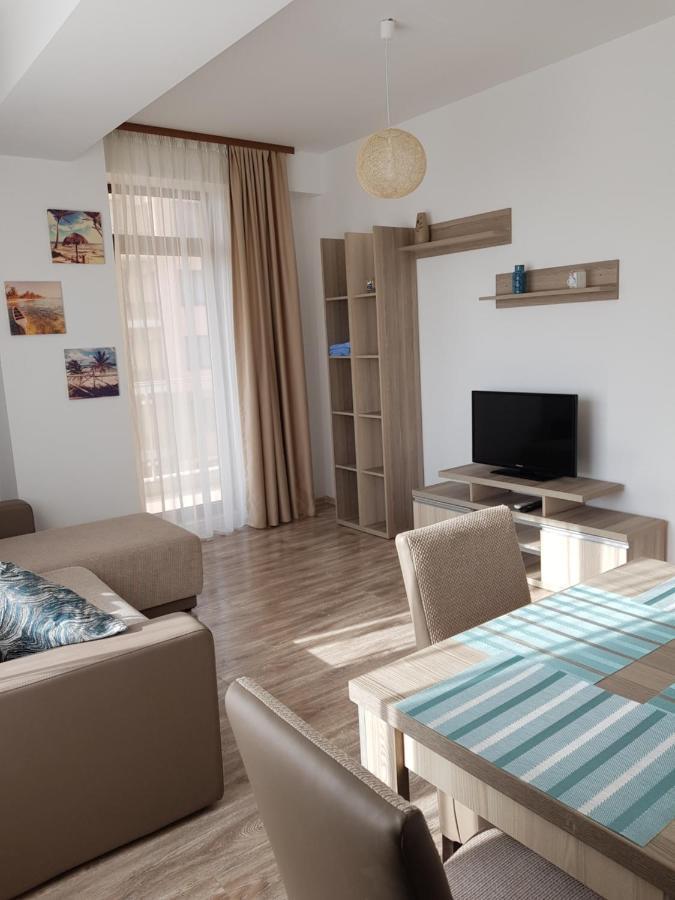 Summerland Beach&Sun Apartments Mamaia Exteriör bild