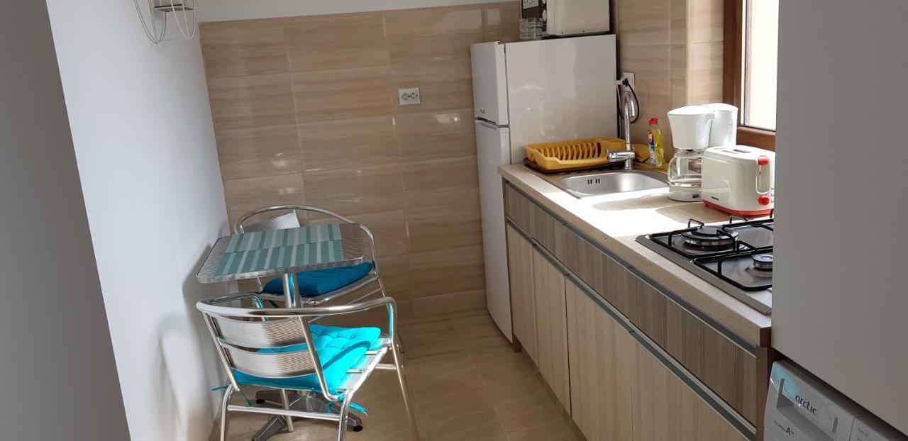Summerland Beach&Sun Apartments Mamaia Exteriör bild