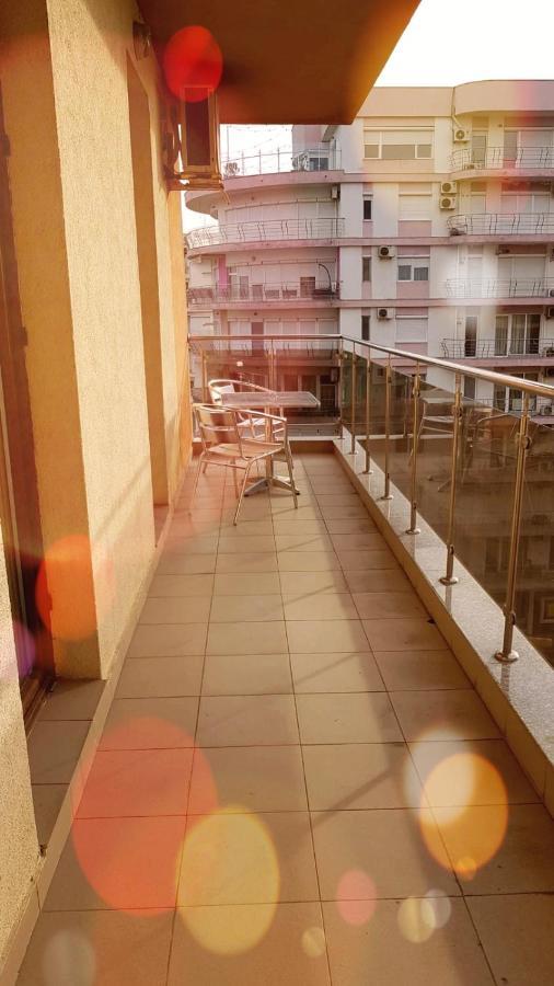 Summerland Beach&Sun Apartments Mamaia Exteriör bild