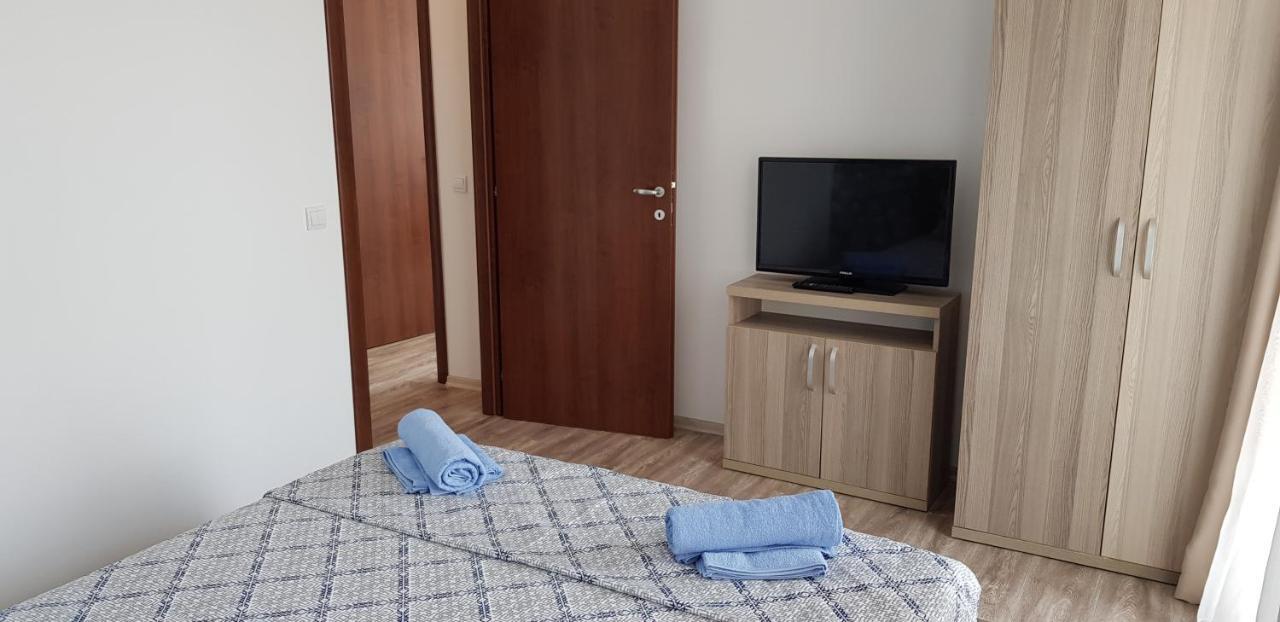 Summerland Beach&Sun Apartments Mamaia Exteriör bild