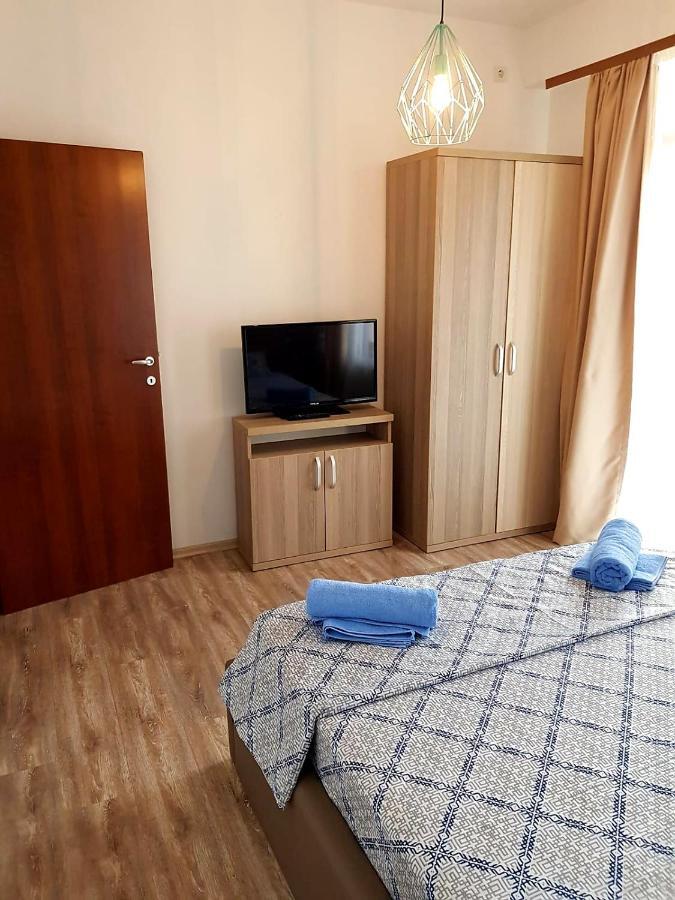 Summerland Beach&Sun Apartments Mamaia Exteriör bild